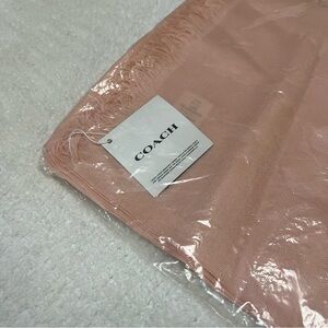 Coach signature wrap BLUSH PINK